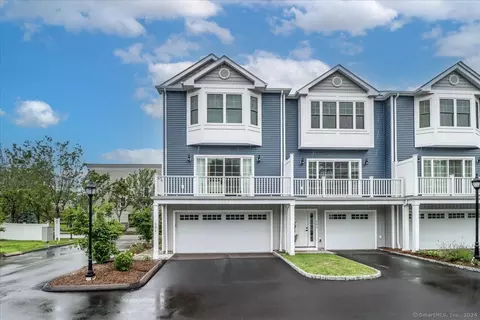 301 Harbour Close Close #101, New Haven, CT 06519