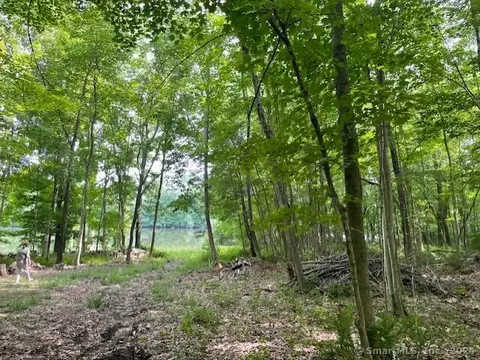 Seckar Road, Ashford, CT 06278