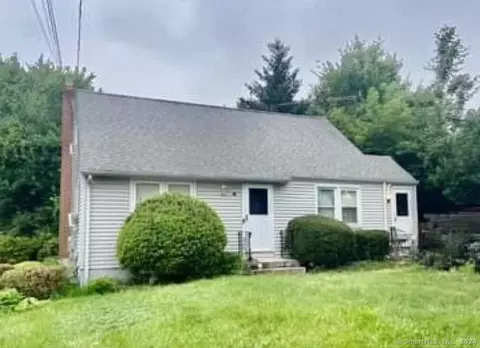 109 Fulton St, New Britain, CT 06051