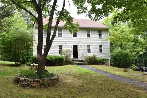 63 Schofield Rd #32, Willington, CT 06279