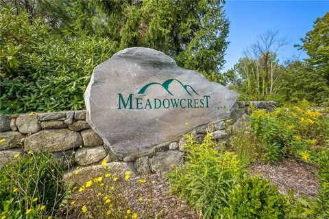 12 Meadowcrest Dr N, Goshen, CT 06756