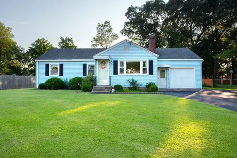 29 George Rd, Windsor Locks, CT 06096