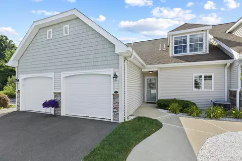 225 Pine Hill Blvd #225, Plymouth, CT 06782