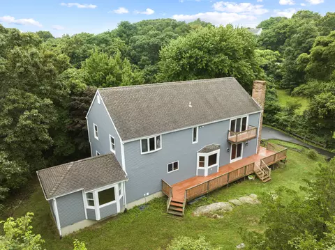 65 Springbrook Rd, Old Saybrook, CT 06475