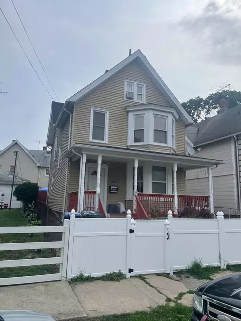 1224 Iranistan Ave, Bridgeport, CT 06605