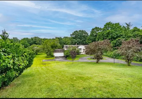 4 Jones Farm Rd, North Haven, CT 06473