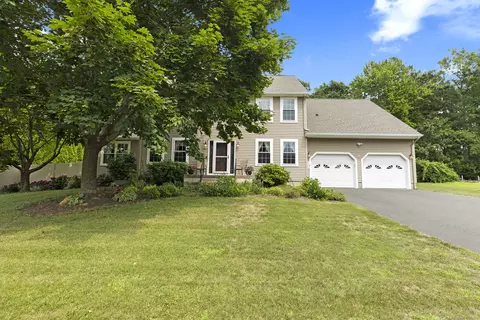 289 Meadowbrook Dr, Manchester, CT 06042