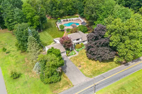 46 Pinnacle Rd, Ellington, CT 06029