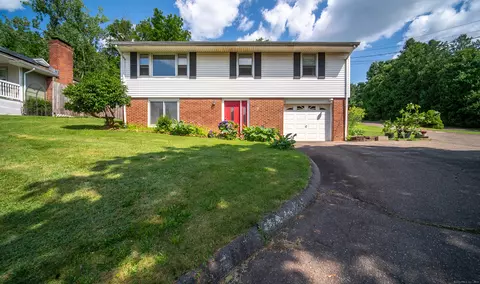 276 Swain Ave, Meriden, CT 06450