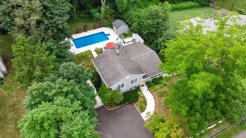 75 Chestnut Hill Rd, Norwalk, CT 06851