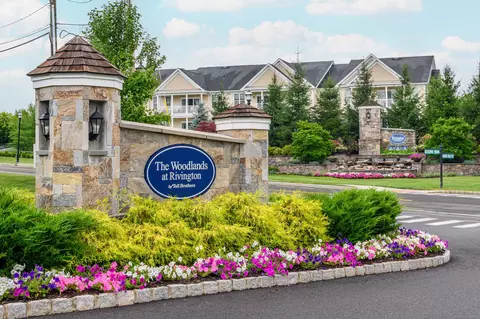 7 Brentwood Cir #7, Danbury, CT 06810