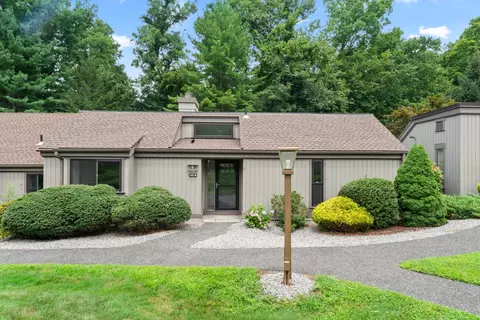886 Heritage Vlg #B, Southbury, CT 06488