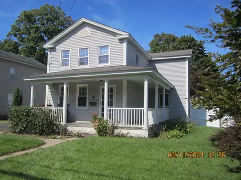 482 Main St, Southington, CT 06489