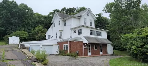 774 Hamilton Ave, Waterbury, CT 06706