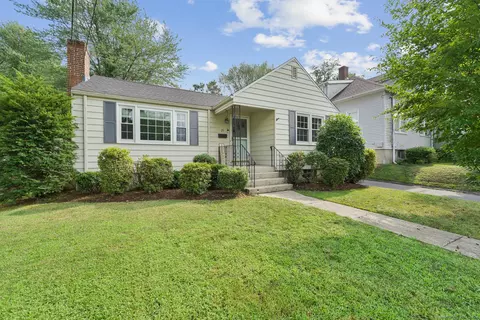 25 Englewood Ave, West Hartford, CT 06110