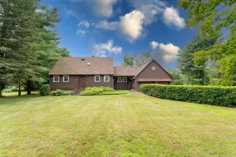 5 W Town St, Lebanon, CT 06249