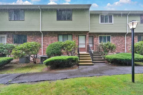 693 Churchill Dr #693, Newington, CT 06111