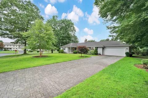 32 Grant Rd, South Windsor, CT 06074