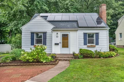 53 Ardmore Rd, Manchester, CT 06040