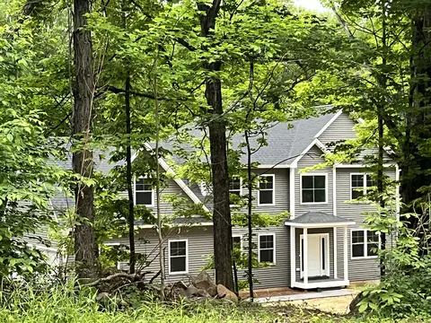 187 Ames Hollow Rd, Portland, CT 06480