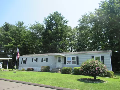 11 S Lakeside Dr, Terryville, CT 06786
