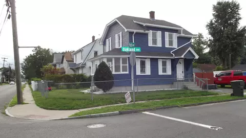 98 Park Ave, East Hartford, CT 06108