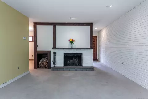 4 Upper Main St #7, Sharon, CT 06069