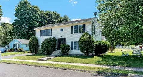 36 Gina St, Bristol, CT 06010