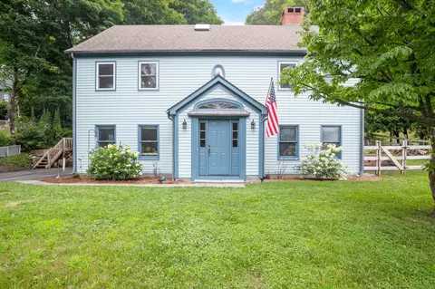9 Scenic View Dr, Newtown, CT 06470