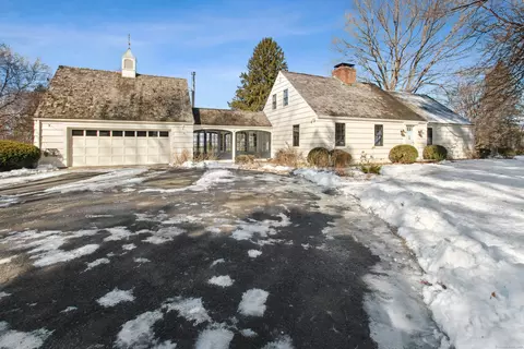 66 Obtuse Hill Rd, Brookfield, CT 06804