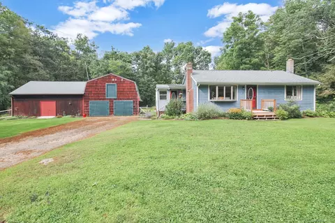 17 Iron Mine Ln, Ashford, CT 06278
