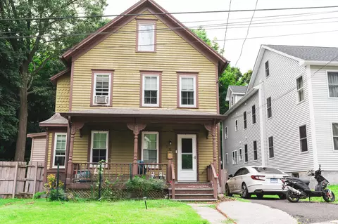 78 Rowan St, Danbury, CT 06810