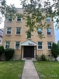 77 Westbourne Pkwy, Hartford, CT 06112