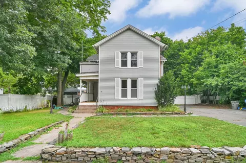 15 Hudson St, Manchester, CT 06042