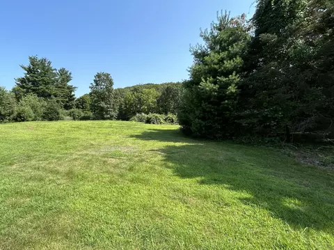 6 Middlefield Rd, Oxford, CT 06478