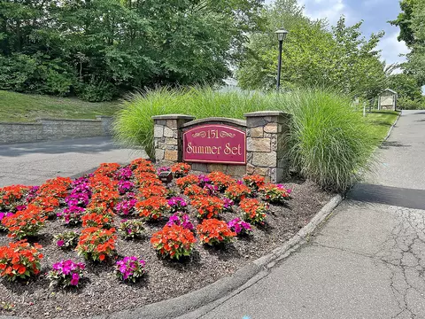 151 Shelter Rock Rd #29, Danbury, CT 06810