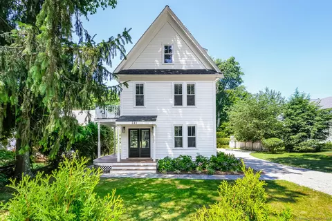 241 Rowayton Ave, Norwalk, CT 06853