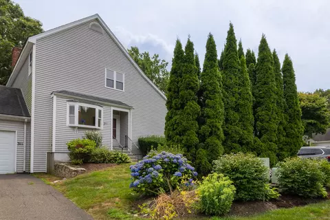 312 Aspetuck Trl #312, Shelton, CT 06484