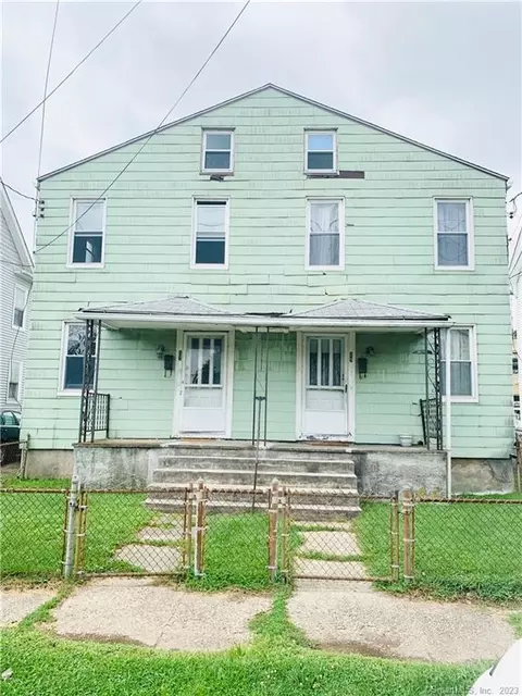 27-29 Edwin St, Bridgeport, CT 06607