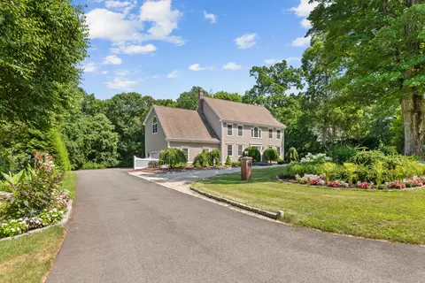 5 Fritz Rd, Killingworth, CT 06419
