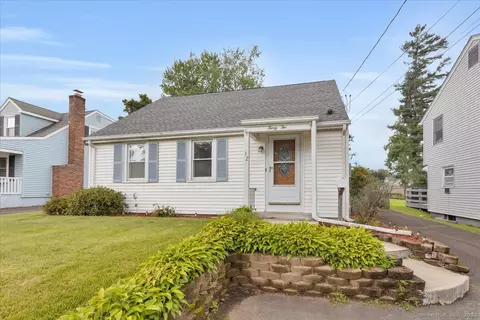 32 Missal Ave, Bristol, CT 06010