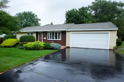 250 Contour Dr, Cheshire, CT 06410