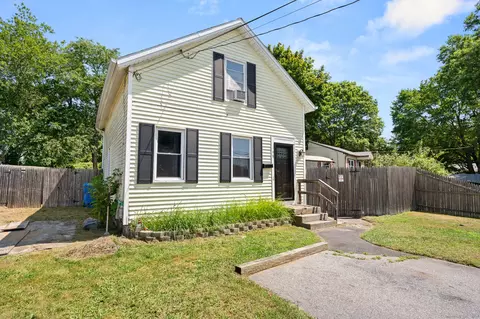 148 Midway Oval, Groton, CT 06340