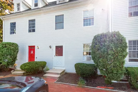 15-17 Boughton St #2, Danbury, CT 06810