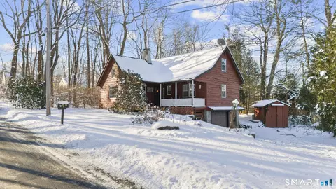 2 Overlook Rd, Terryville, CT 06786
