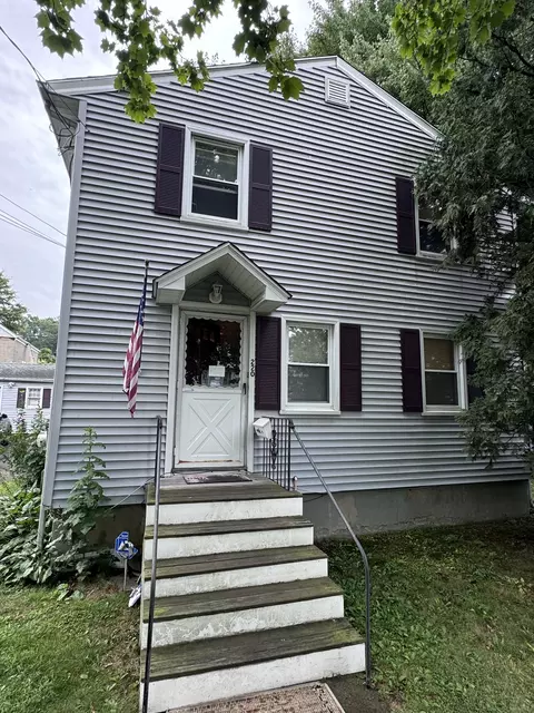 220 Pond St, Bridgeport, CT 06606