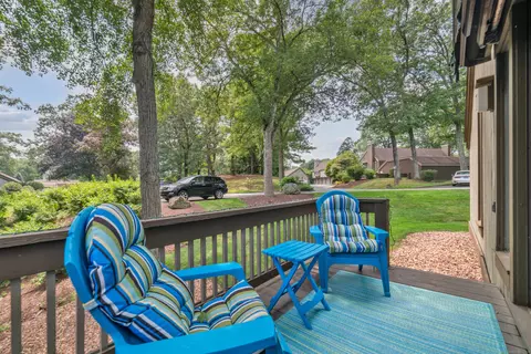 144 Heritage Vlg #B, Southbury, CT 06488