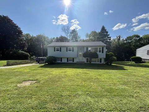 44 Mabel Ave, Danbury, CT 06811