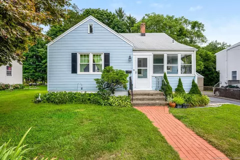 85 Reeds Ln, Stratford, CT 06614