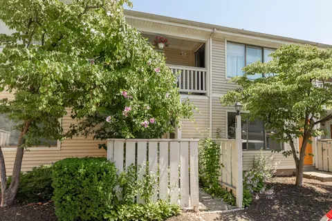 465 Whalley Ave #F, New Haven, CT 06511